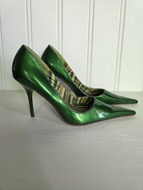 Michael Antonio Metallic Glossy Green Pointy Toe Heeled Pumps